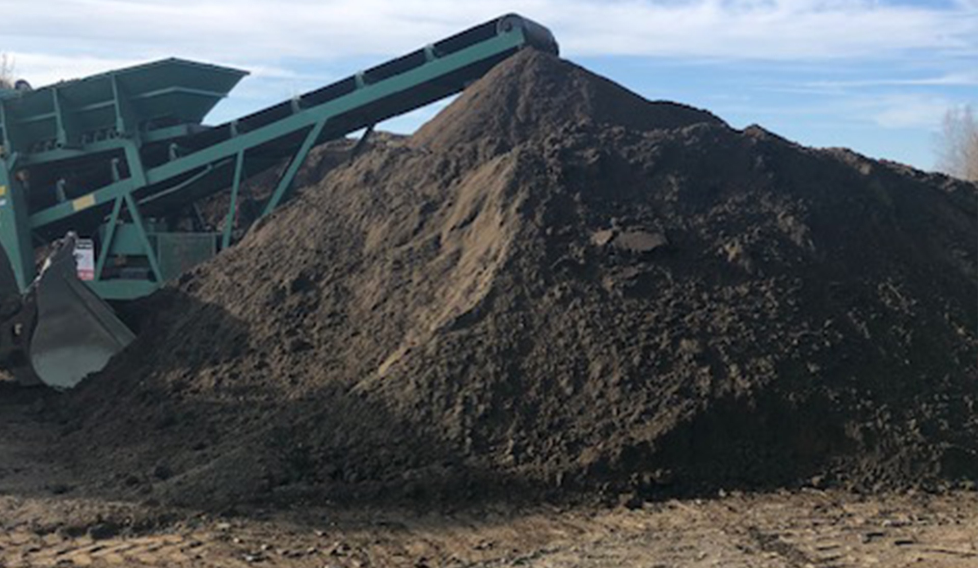   Tamisage de terre pour un résultat optimal